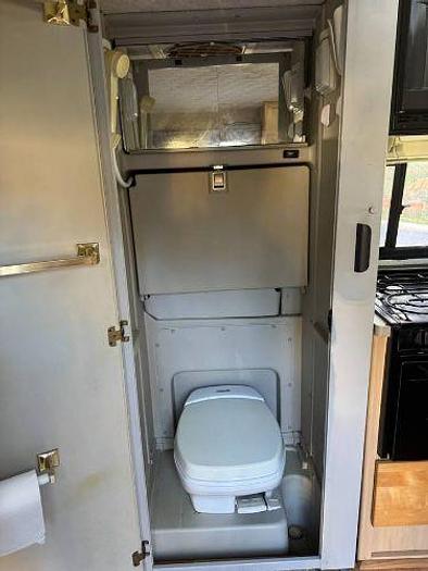 Used 2002 Volkswagen Rialta Motorhome