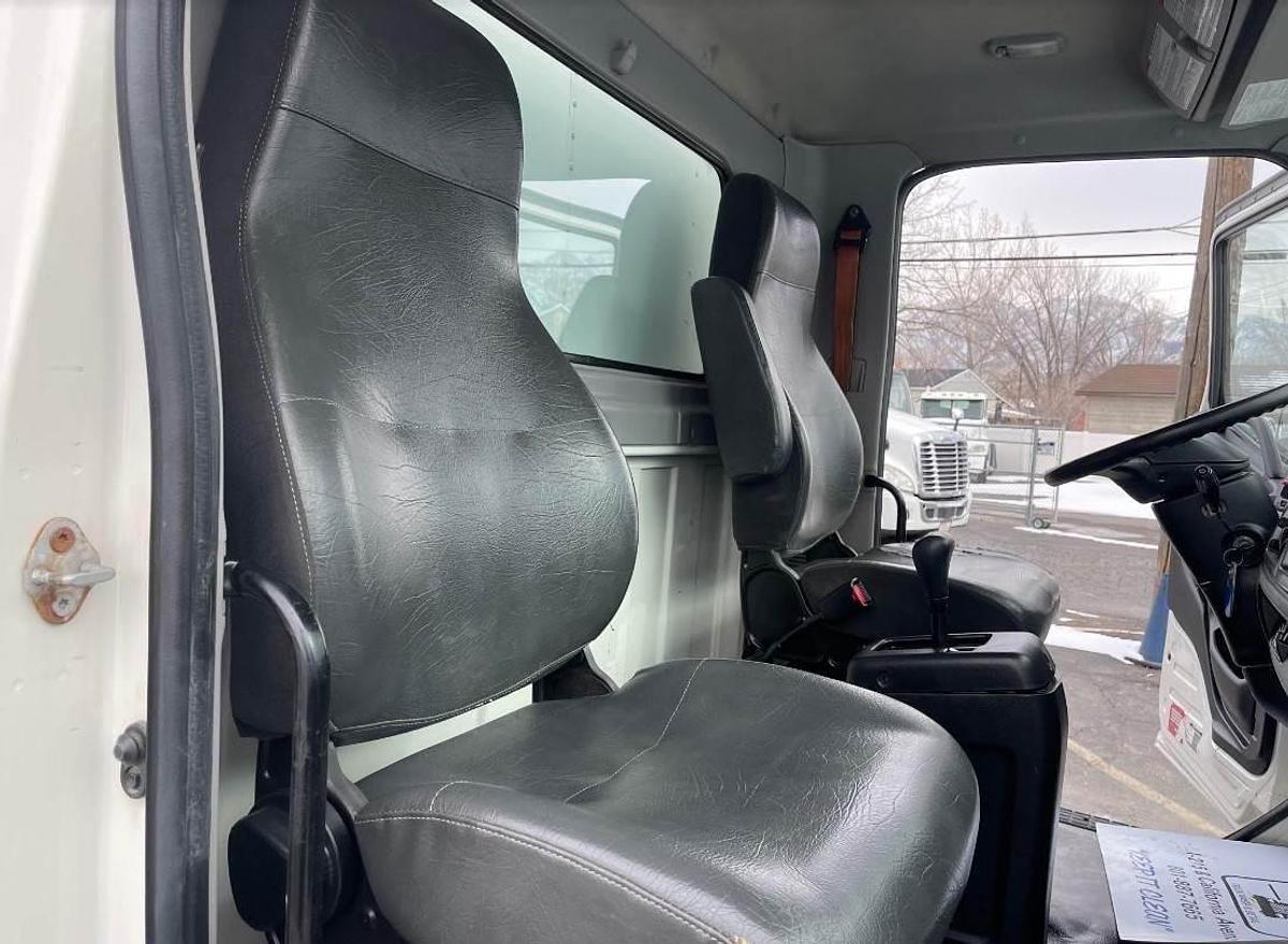 Used 2013 Hino 338 Box Truck