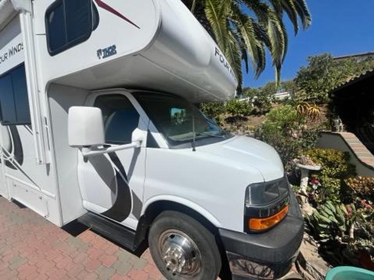 Used 2021 Thor Motor Coach Four Winds 28A Class C Motorhome