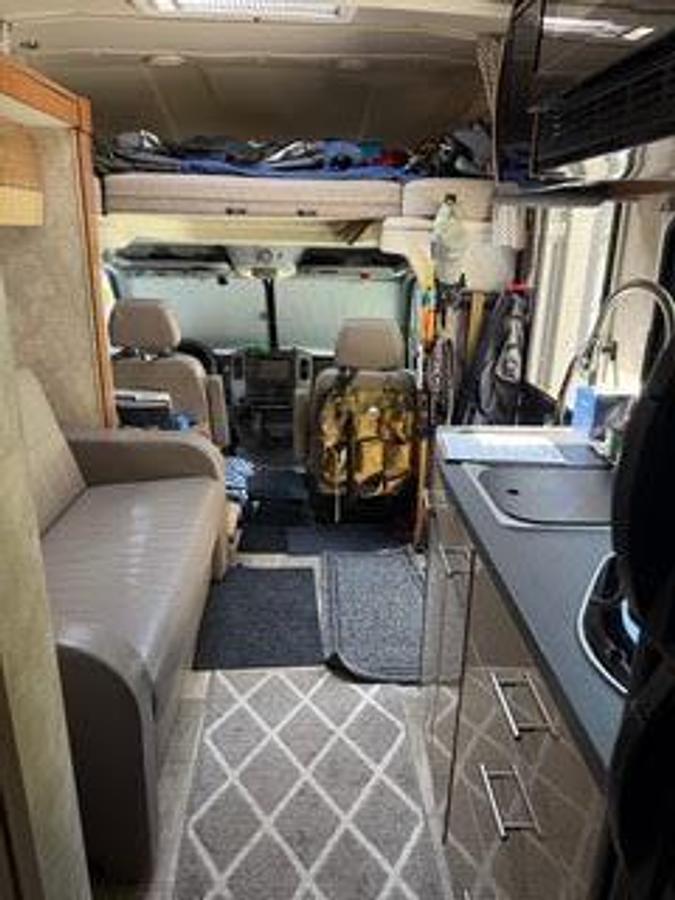 Used 2018 Winnebago View 24V Class C Motorhome