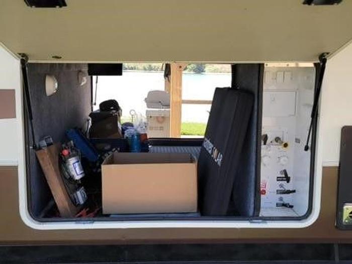 Used 2015 Heartland Bighorn 3875FB