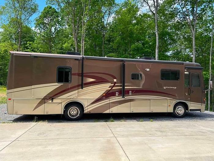 Used 2014 Newmar Ventana LE 3849
