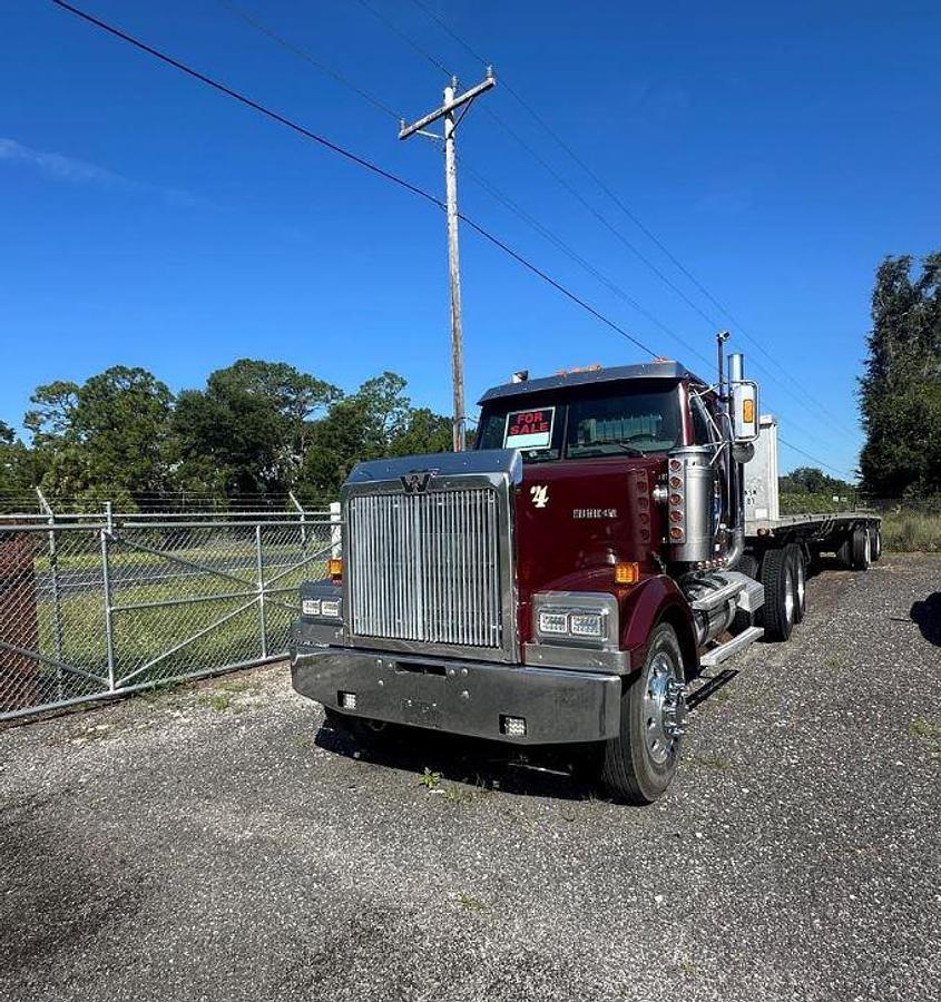 Used 2005 WESTERN STAR 4900EX Day Cab with 1991 Rave 53’ Flatbed Trailer