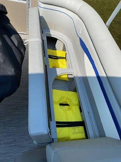 Used 2021 Bennington 23SSRSD Pontoon Boat