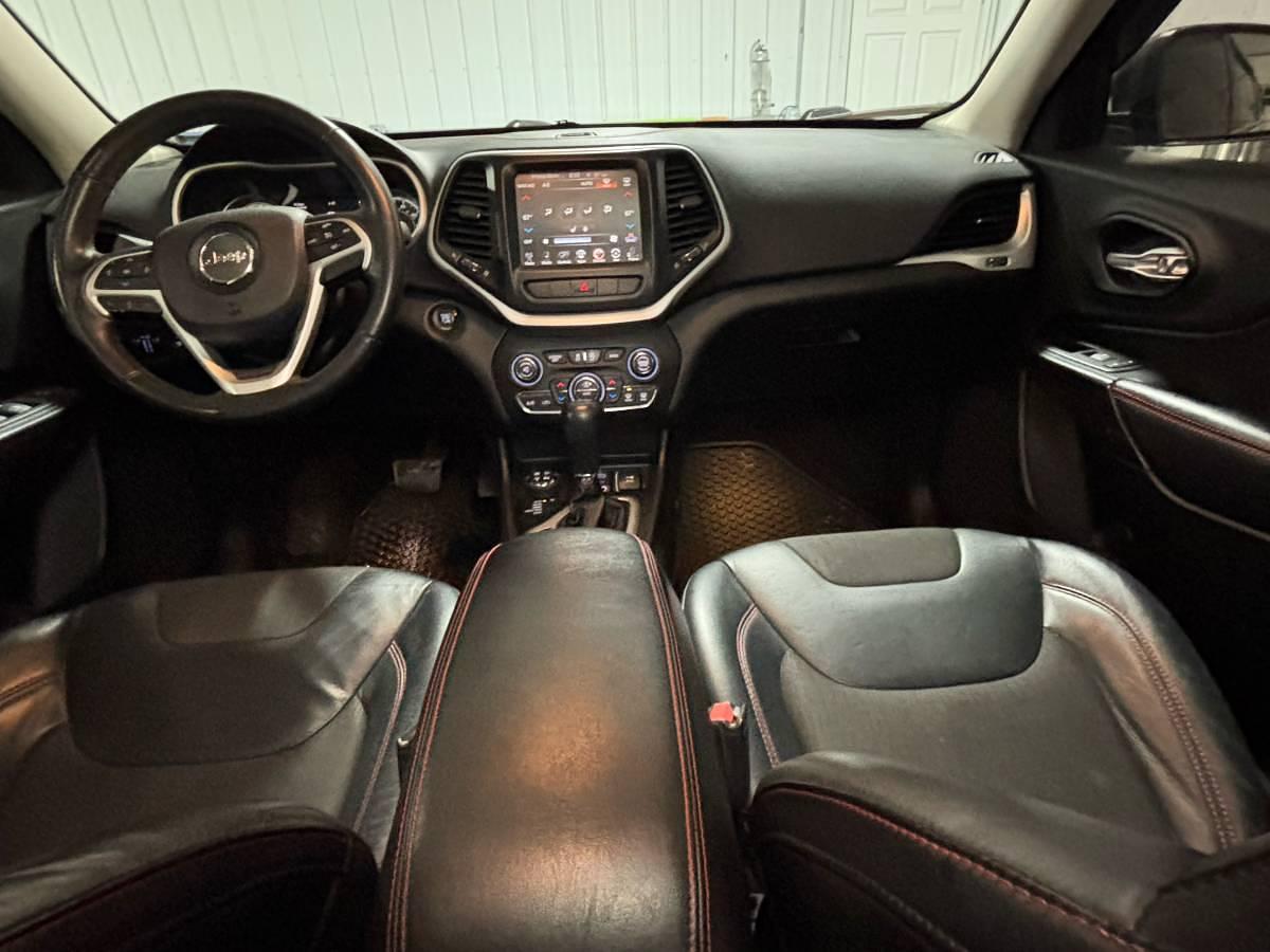Used 2015 Jeep Cherokee Trailhawk