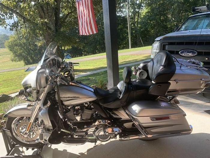 Used 2017 Harley Davidson CVO Limited
