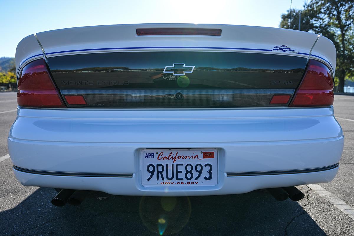 Used 1995 Chevrolet Monte Carlo