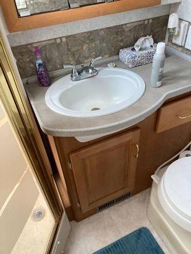 Used 2001 Fleetwood Expedition