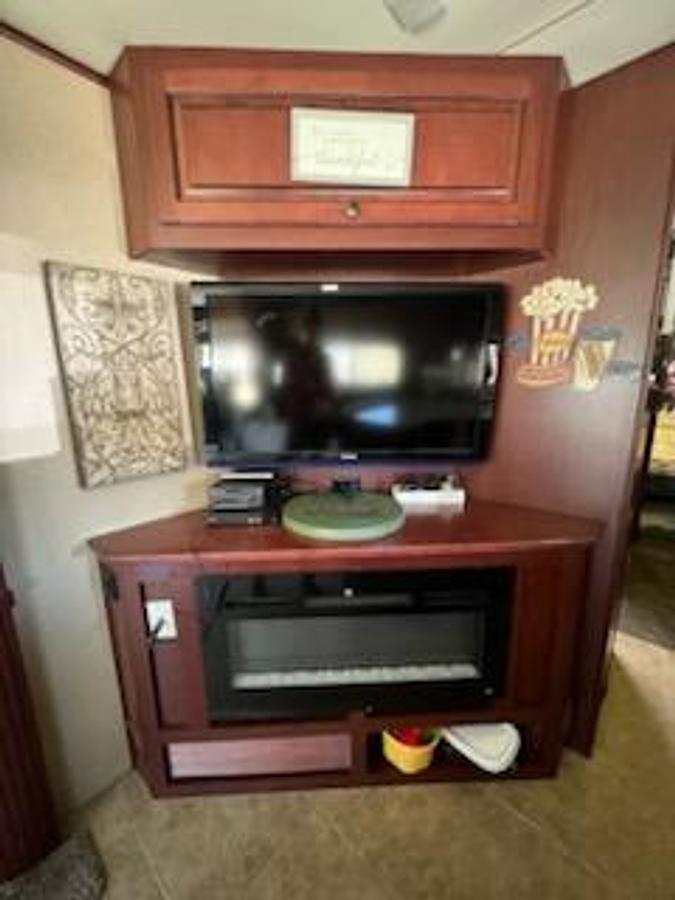 Used 2012 Forest River Berkshire 360FWS