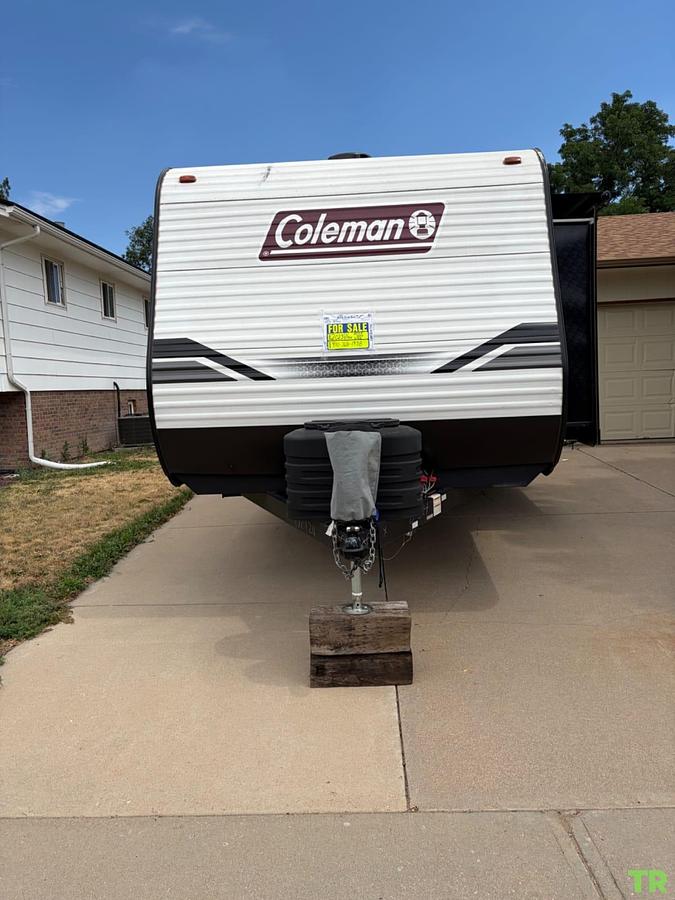Used 2023 Dutchmen Coleman Lantern LT