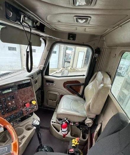 Used 2006 INTERNATIONAL PAYSTAR 5900