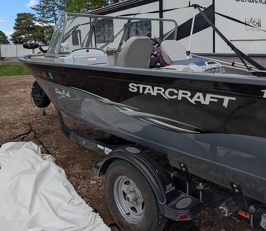 Used 2006 Starcraft Starfish 176S