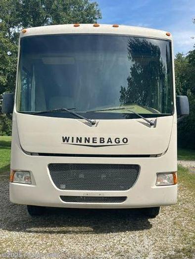 Used 2015 Winnebago Vista 31KE