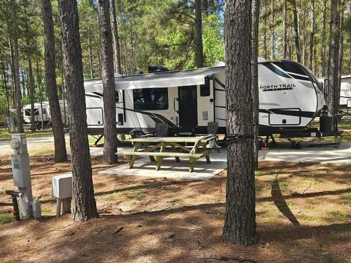 Used 2022 Heartland North Trail 28 RKDS