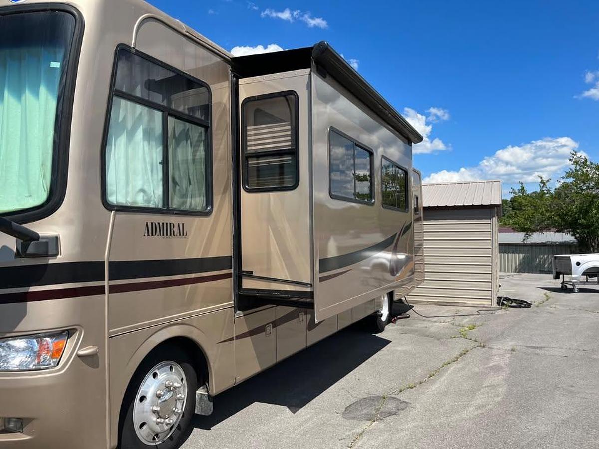 Used 2008 Holiday Rambler Motorhome
