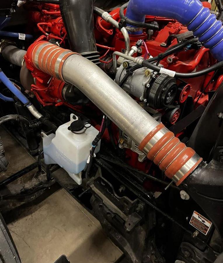 Used 2022 Kenworth T680 and 2023 Stoughton 53x102 Dry Van Trailer