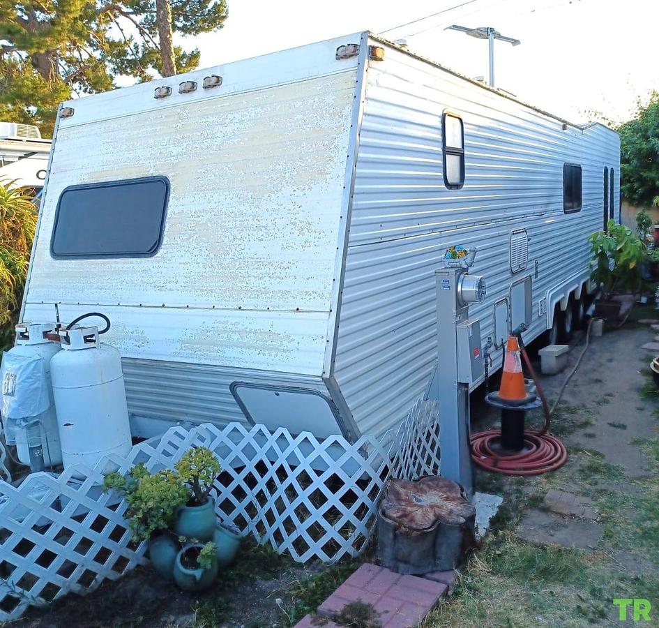 Used 1990 Sport Trailer Toy House
