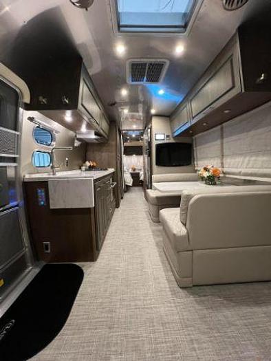 Used 2024 Airstream Classic 30RB