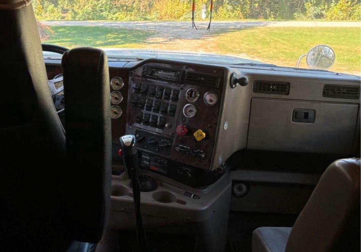 Used 2007 International 9900 Eagle