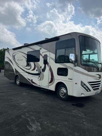 Used 2017 Thor Motor Coach Hurricane 29M