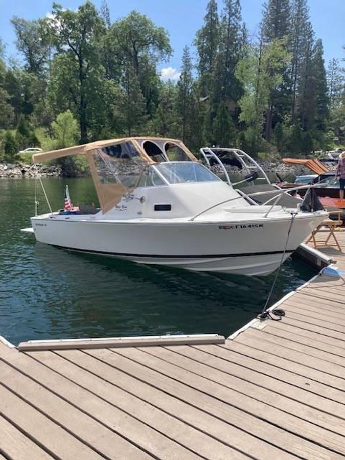Used 1968 Bertram Bahia Mar 20FT
