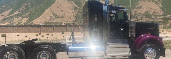 Used 2022 KENWORTH W900B