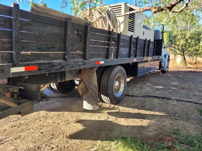 Used 2003 INTERNATIONAL DT