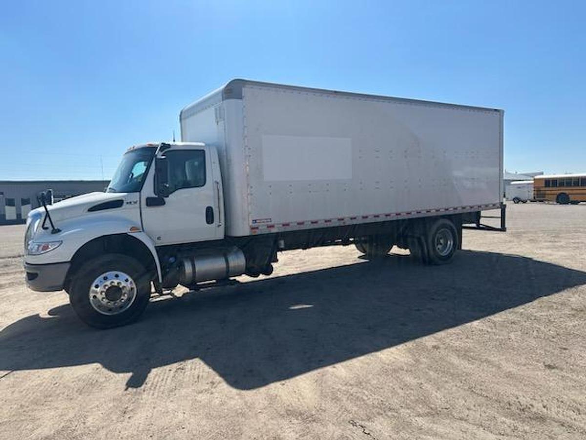 Used 2023 International MV607 Box Truck