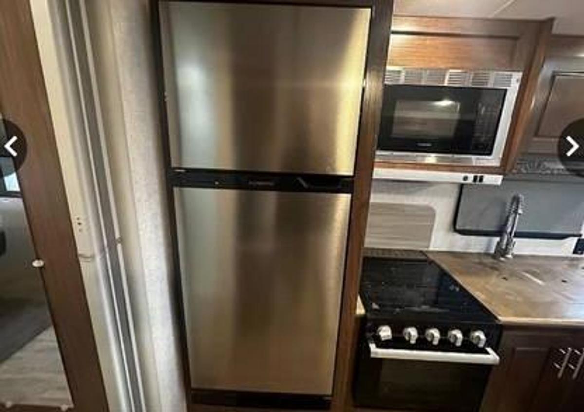 Used 2023 Northwood Arctic Fox North Fork 25Y