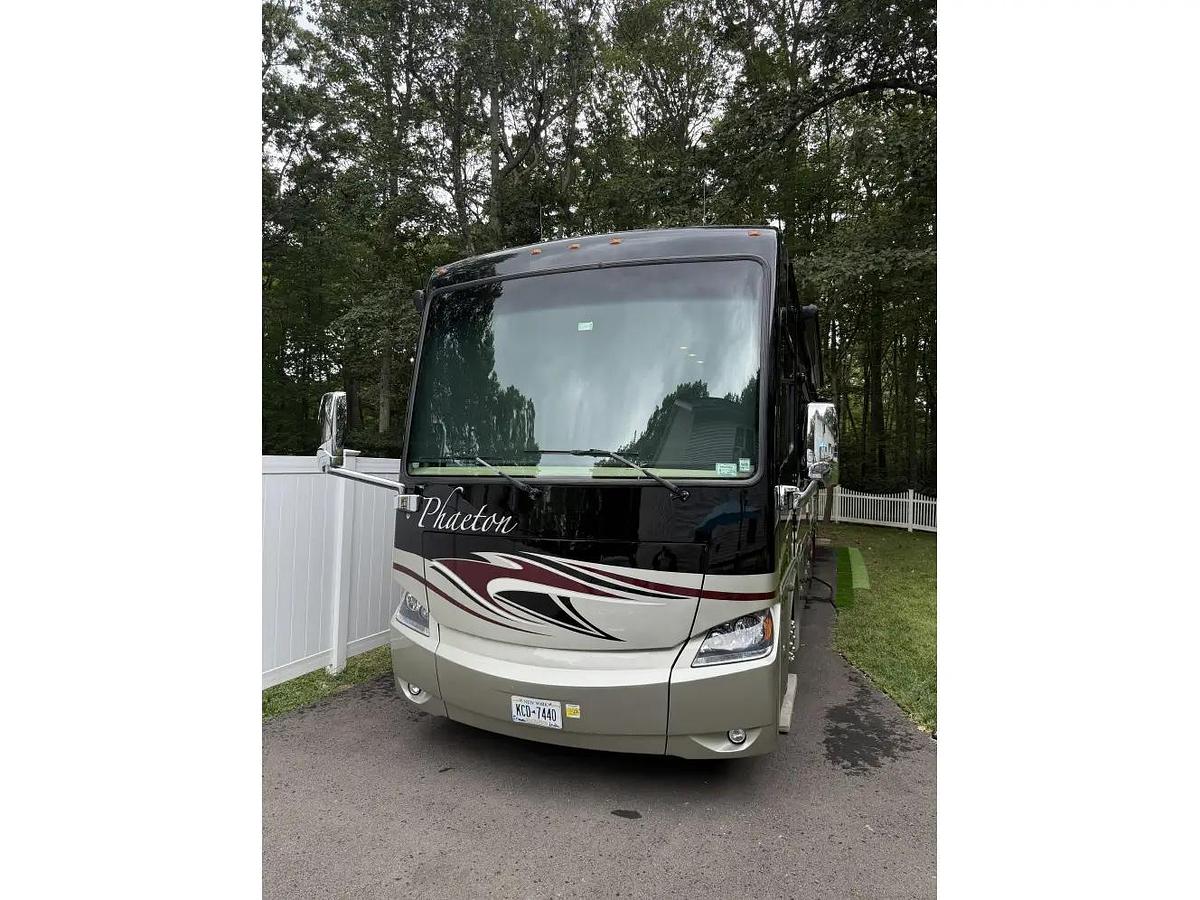 Used 2014 Tiffin Phaeton 36Gh