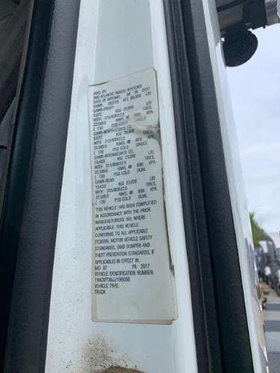 Used 2018 KENWORTH T880