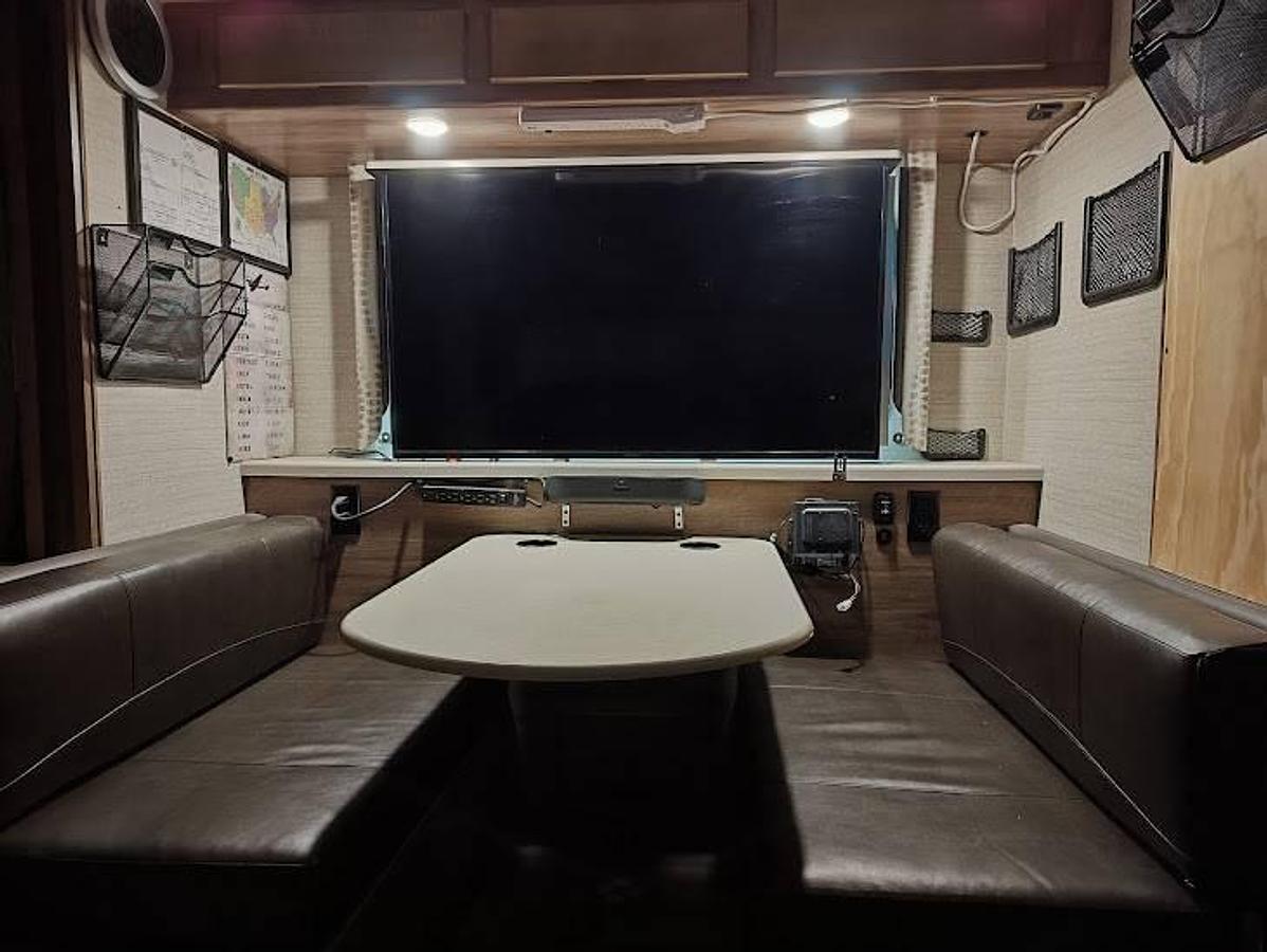 Used 2020 Jayco Precept 31UL Class A Motorhome