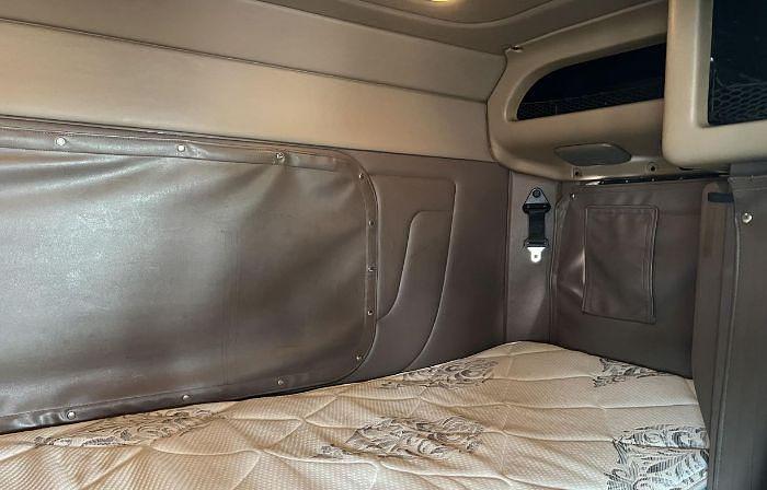 Used 2012 Peterbilt 388 Car Hauler