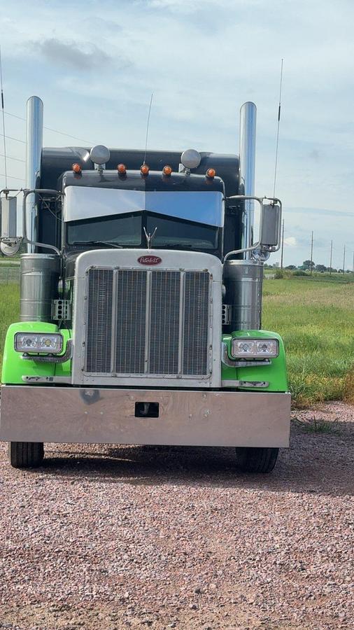 Used 2007 Peterbilt 379