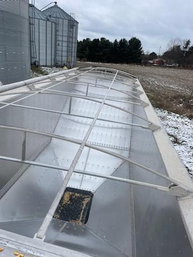 Used 2024 Wilson Super Hopper Trailer