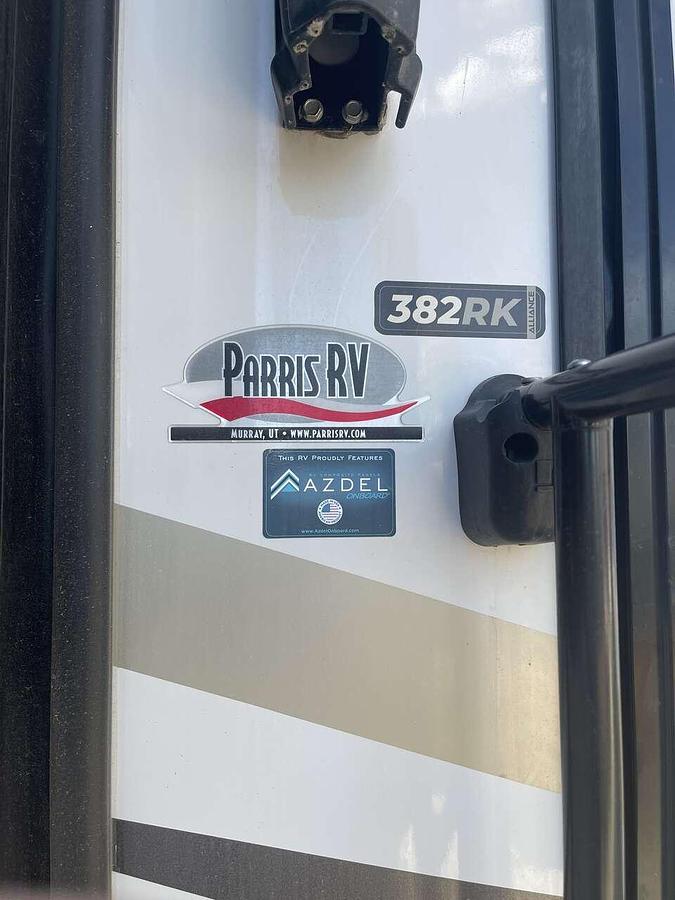 Used 2023 Alliance Paradigm R328K