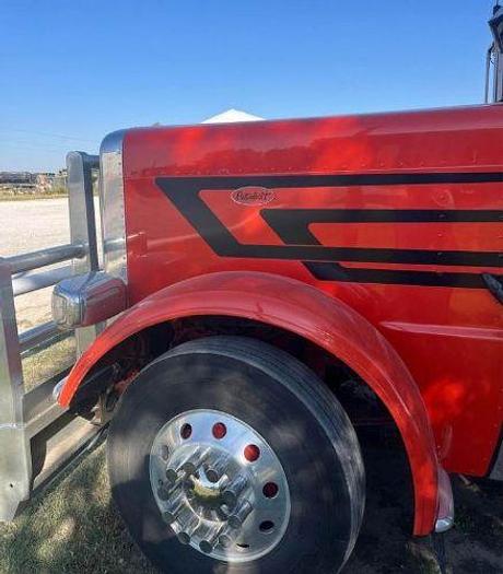 Used 2017 Peterbilt 389