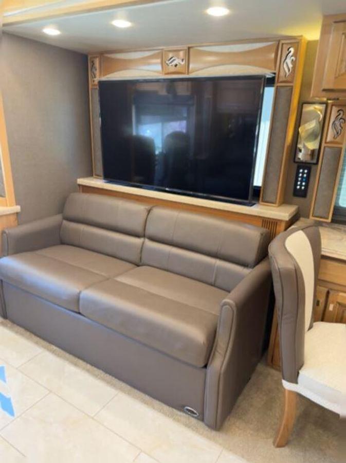 Used Premium 2018 Tiffin Phaeton 40IH XSH