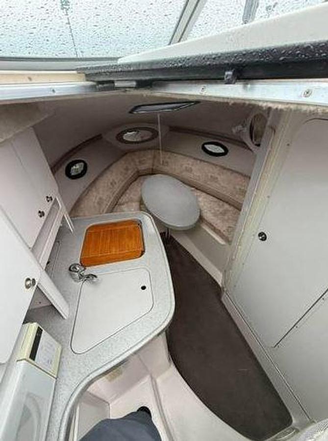 Used 2000 Sea swirl 250 Aft – 5.7L Volvo Penta – Volvo Outdrive – Macerator