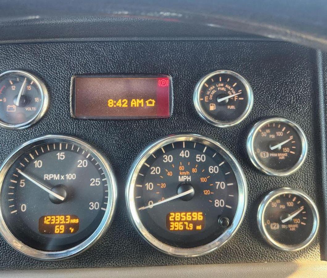 Used 2020 Peterbilt 389