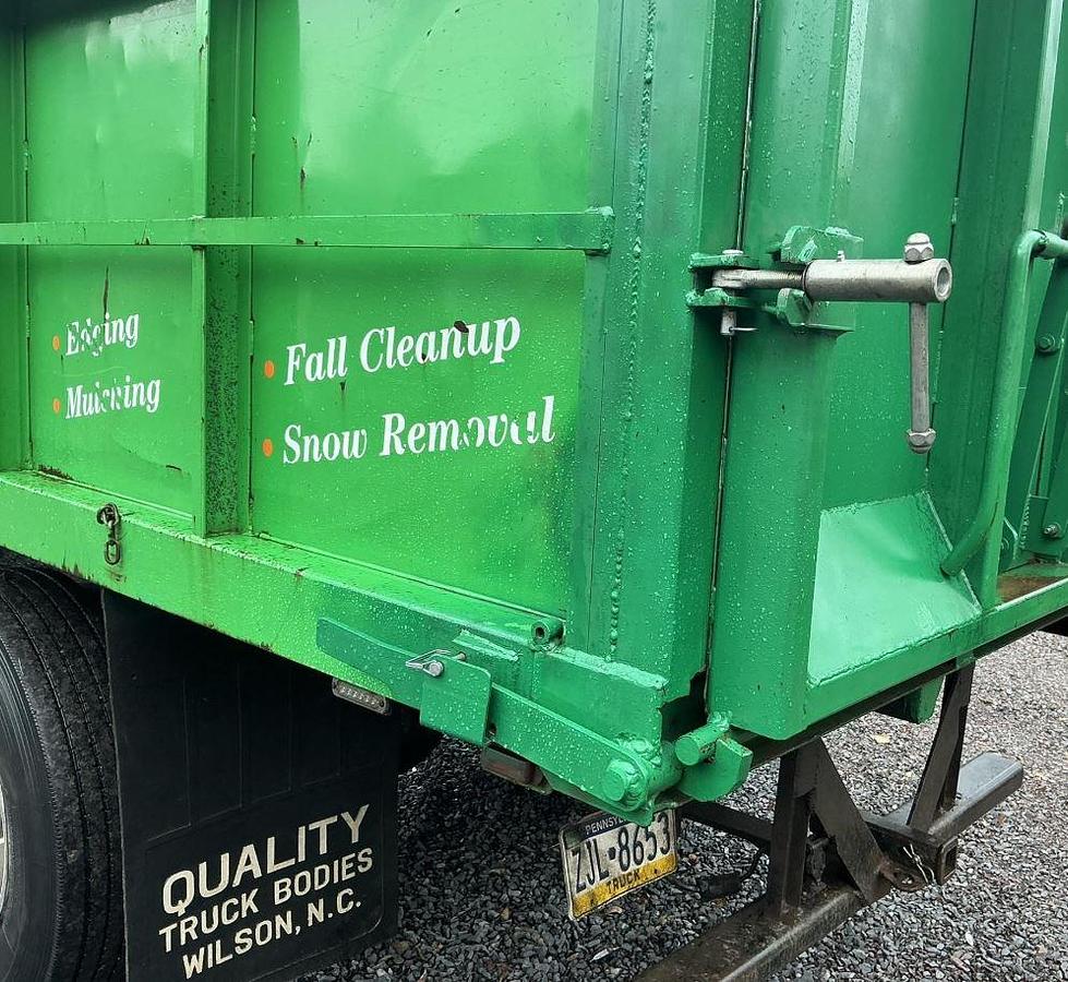 Used 2005 GMC Topkick C7500 Dump Truck