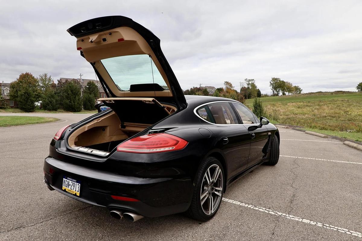 Used 2014 Porsche Panamera 4s Executive