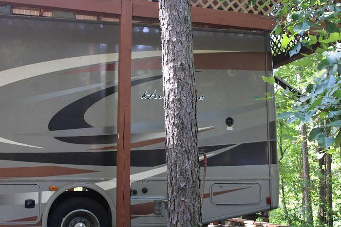 Used 2015 Thor Motor Coach Hurricane 27K