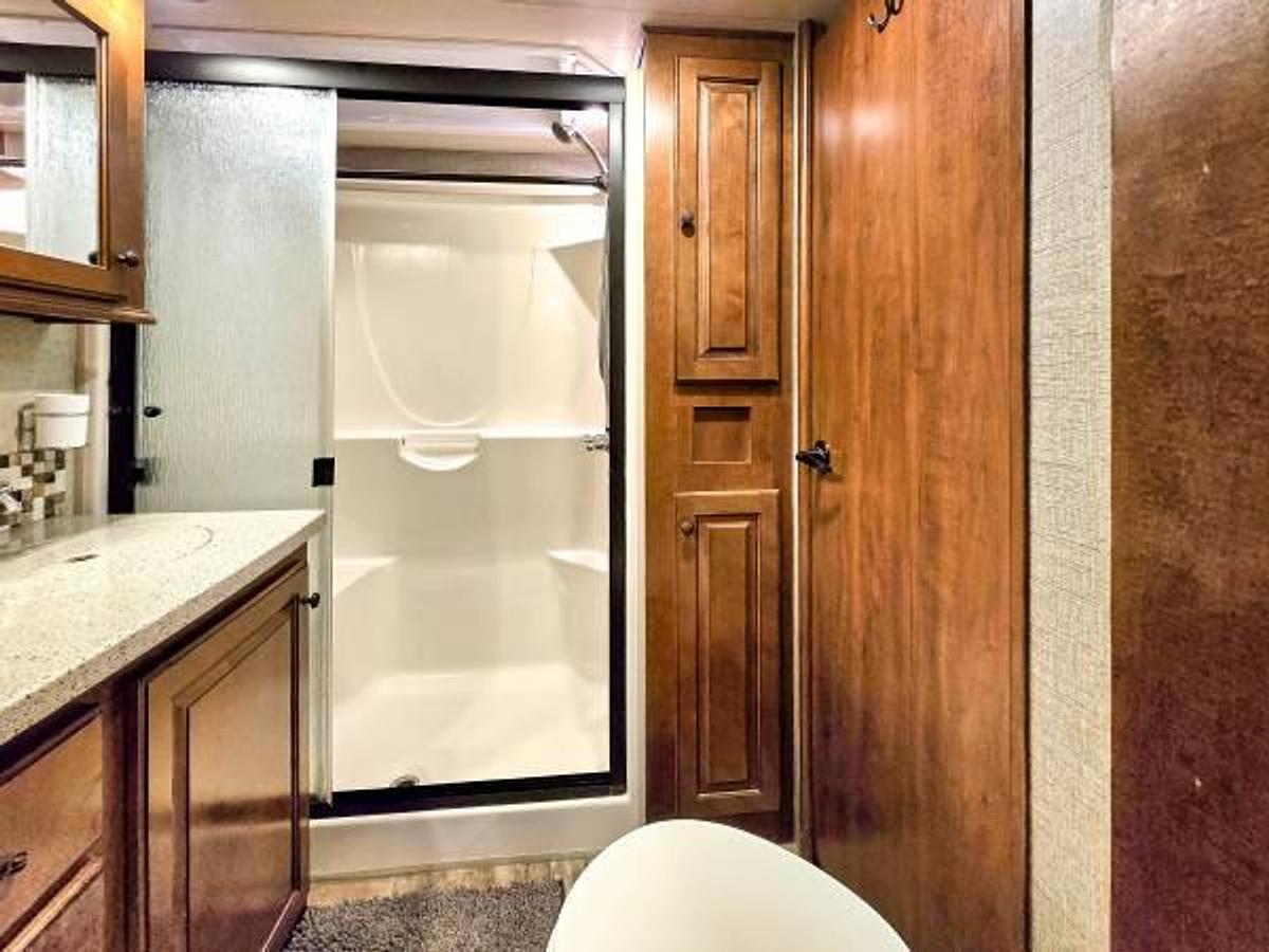 Used 2016 Heartland Bighorn