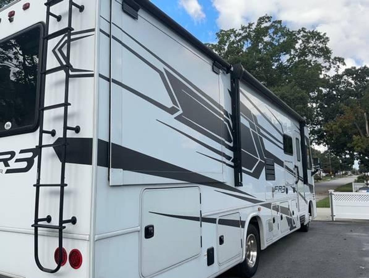 Used 2021 Forest River Fr3
