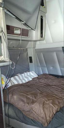 Used 2018 Peterbilt 389