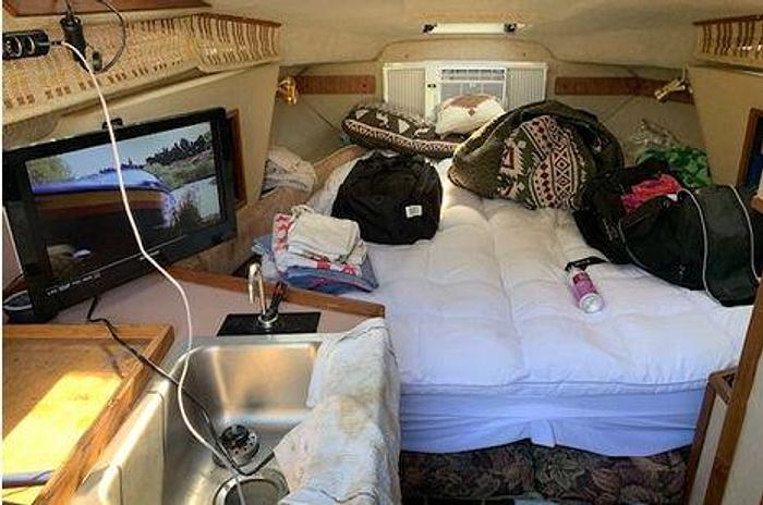 Used 1986 Sea Ray 300 Sundancer