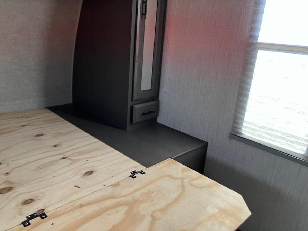 Used 2018 Heartland Fuel F-287 Travel Trailer Toy Hauler