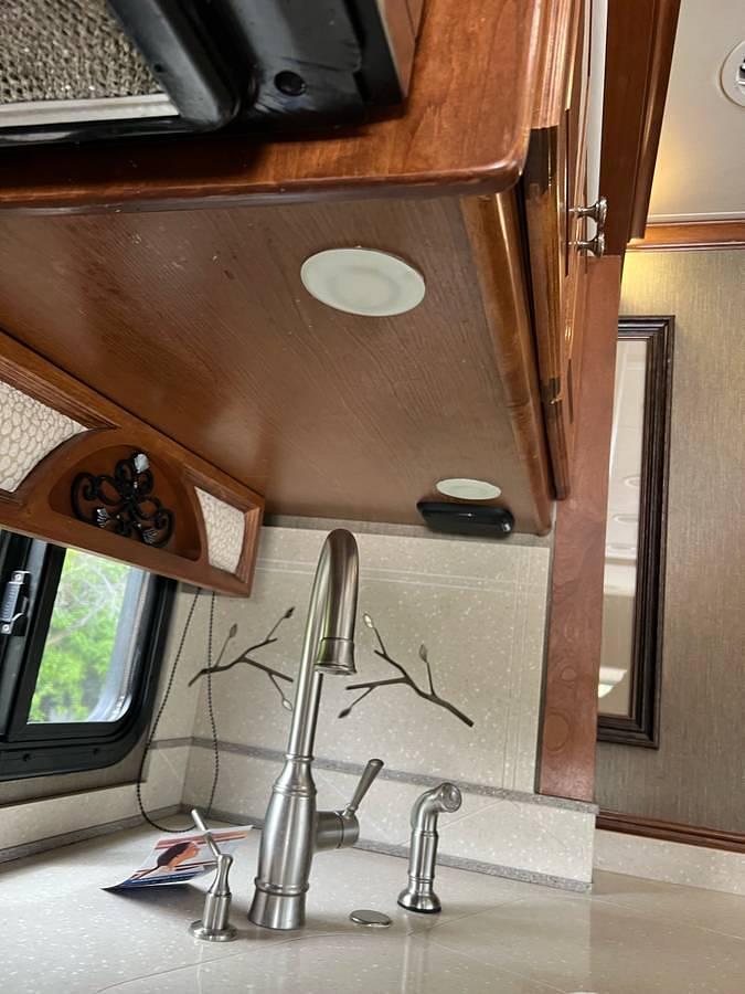 Used 2013 Tiffin Motorhome Phaeton 40QBH Class A Motorhome