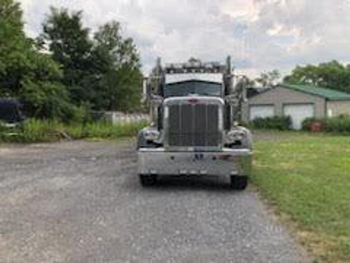 Used 2024 Peterbilt 389 Dump Truck